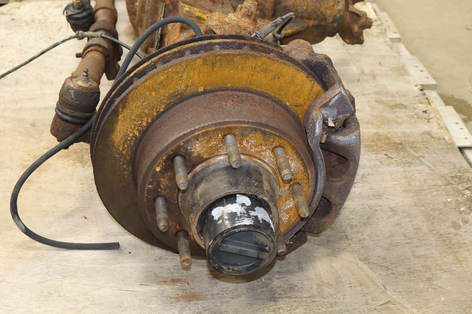 2003 Ford F-250 Super Duty- Front Axle Assembly