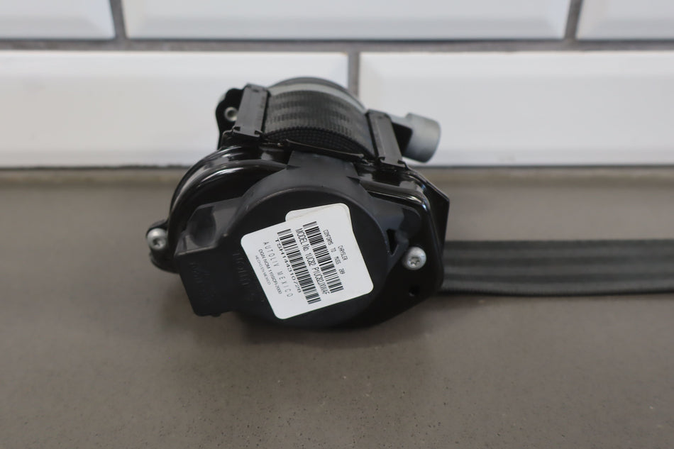 2013 Fiat 500- Front Seat Belt