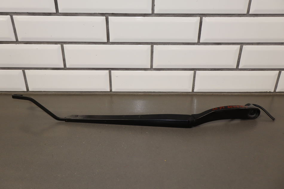 2005-2013 Chevrolet Corvette C6- Wiper Arm Pair
