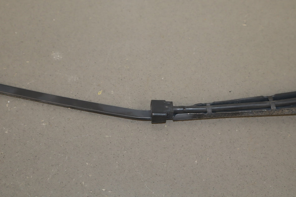 1993 Cadillac Fleetwood- Wiper Arm Pair