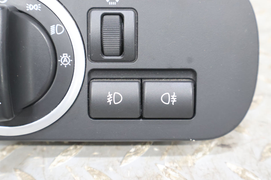 2010 Land Rover Range Rover Sport- Headlight Switch