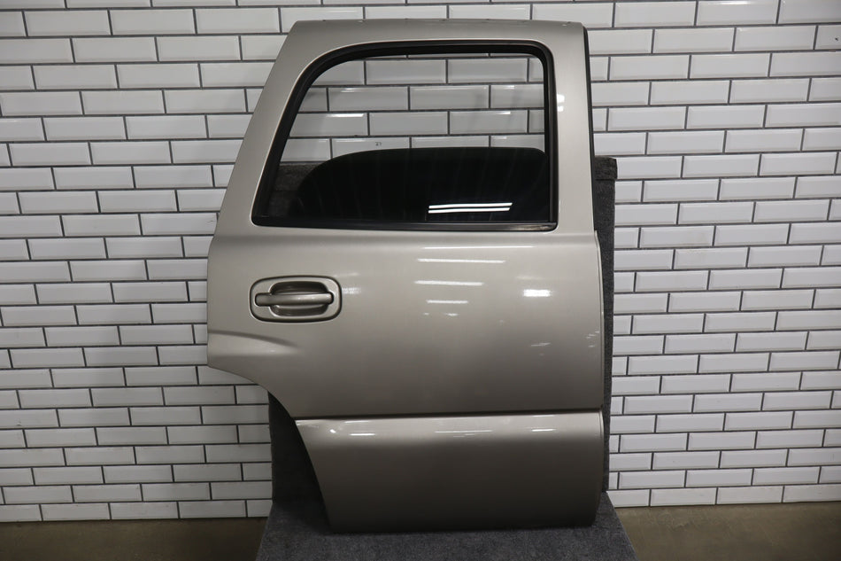 2000 Chevrolet Tahoe- Right Rear Door