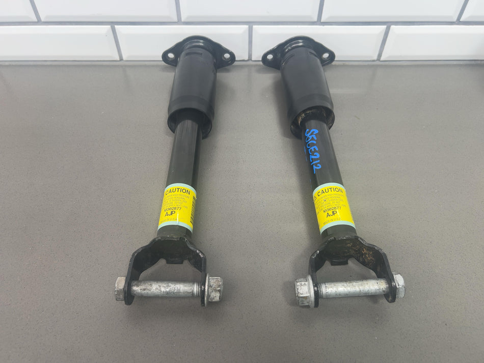 2005 Chevrolet Corvette- Shock Absorber