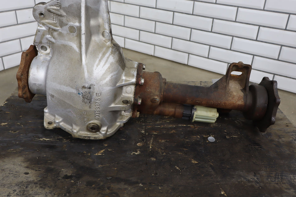 2013 GMC Sierra 2500 Differential Carrier Assembly