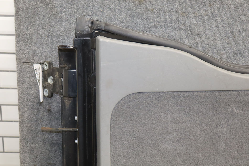 2003 Ford Excursion- Back Door