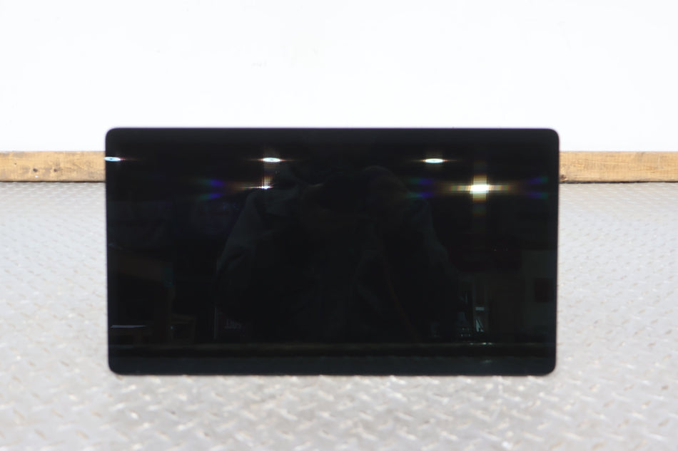 Dash Display Unit, 2022, Rivian, R1S
