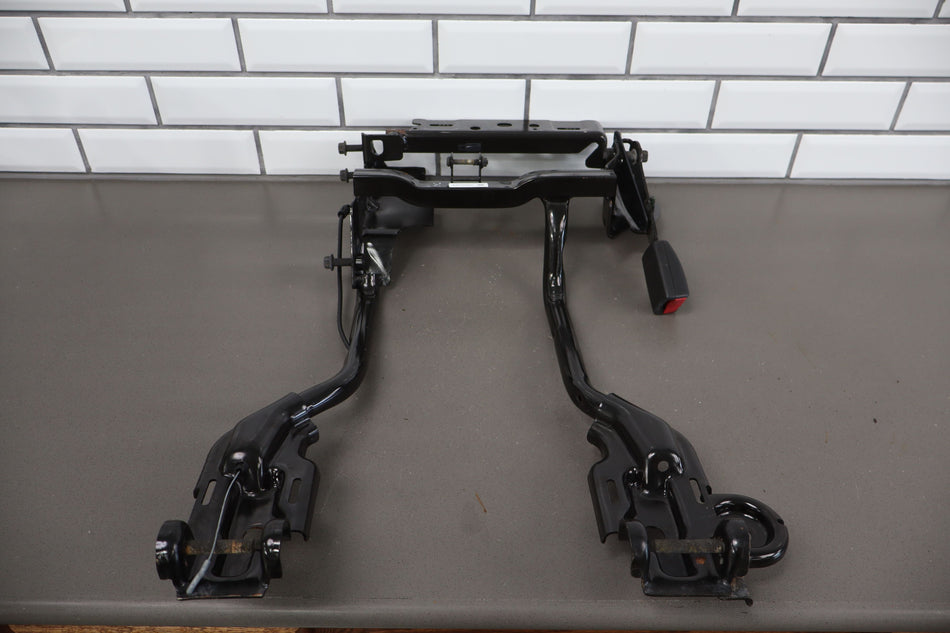 2006 Hummer H2- Front Seat Track