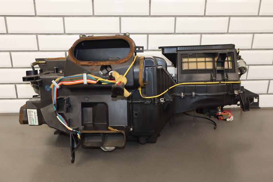 2005 Pontiac GTO- Heater Housing