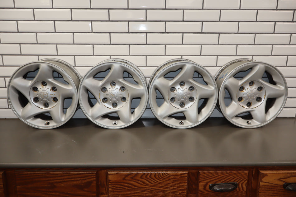 2000 Toyota 4Runner- Wheel