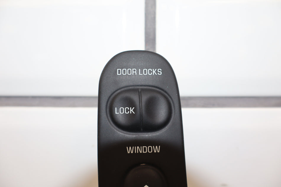 2004 Chevrolet Corvette- Front Door Switch