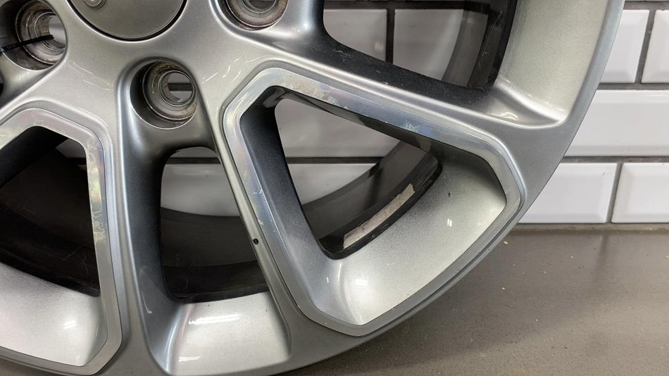 2016 Jeep Grand Cherokee- Wheel