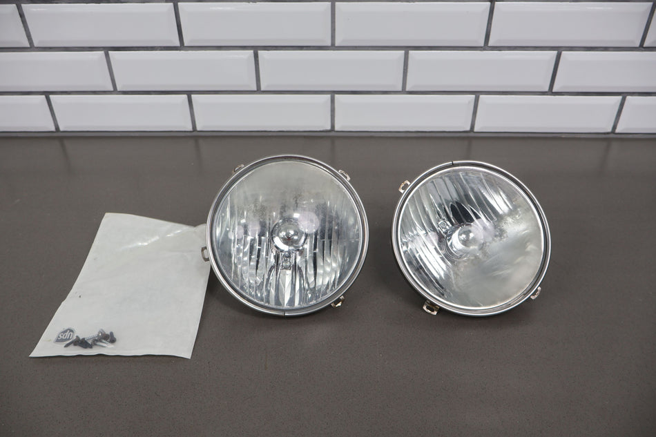 11-18 Jeep Wrangler Pair LH&RH OEM Headlights W/ Beauty Rings (Tested) Hazy