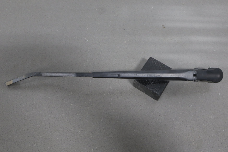 2003-2009 Hummer H2- Wiper Arm Pair