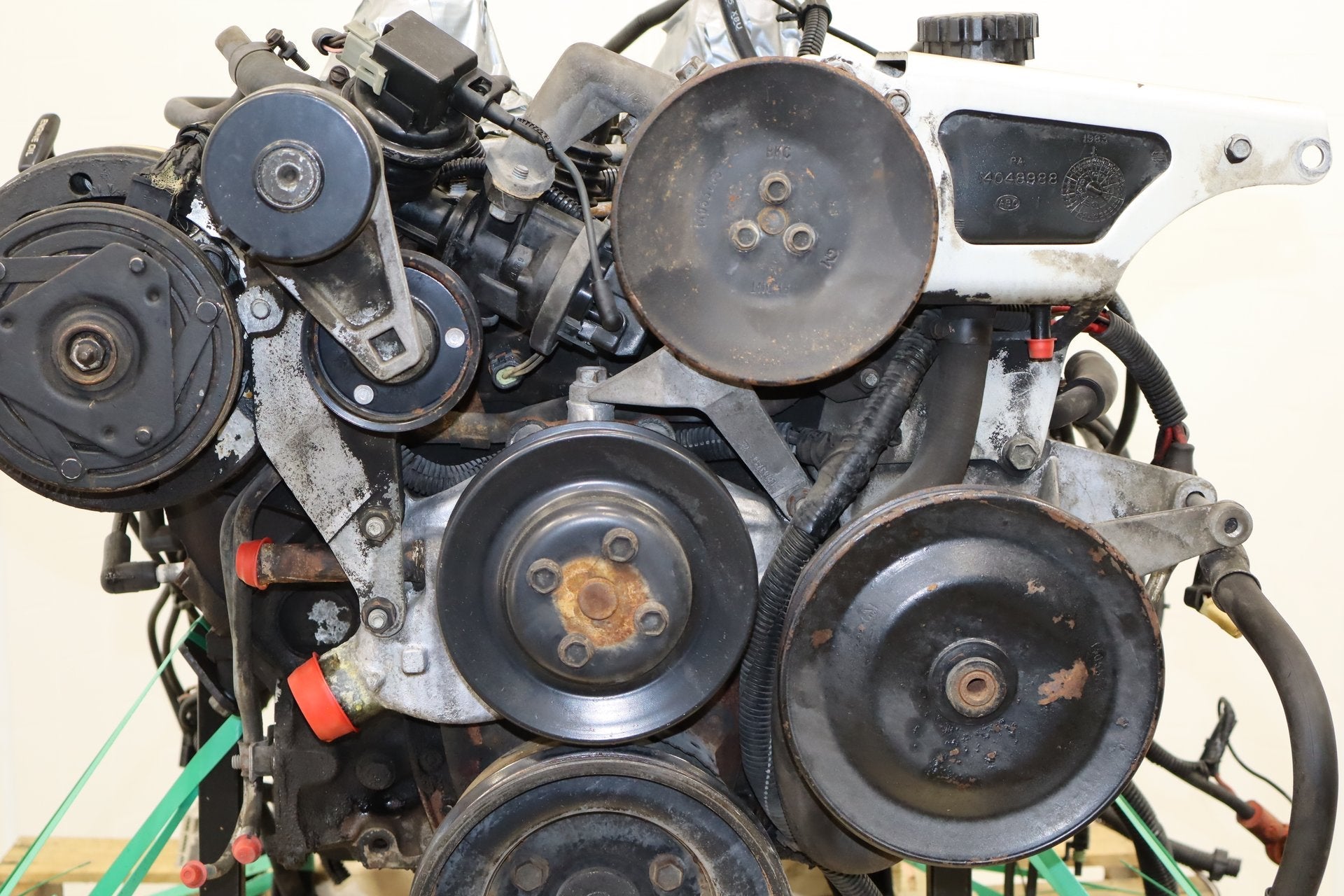 82-84 Chevrolet Corvette Engine 5.7L L83 101293 | High Leakdown Core