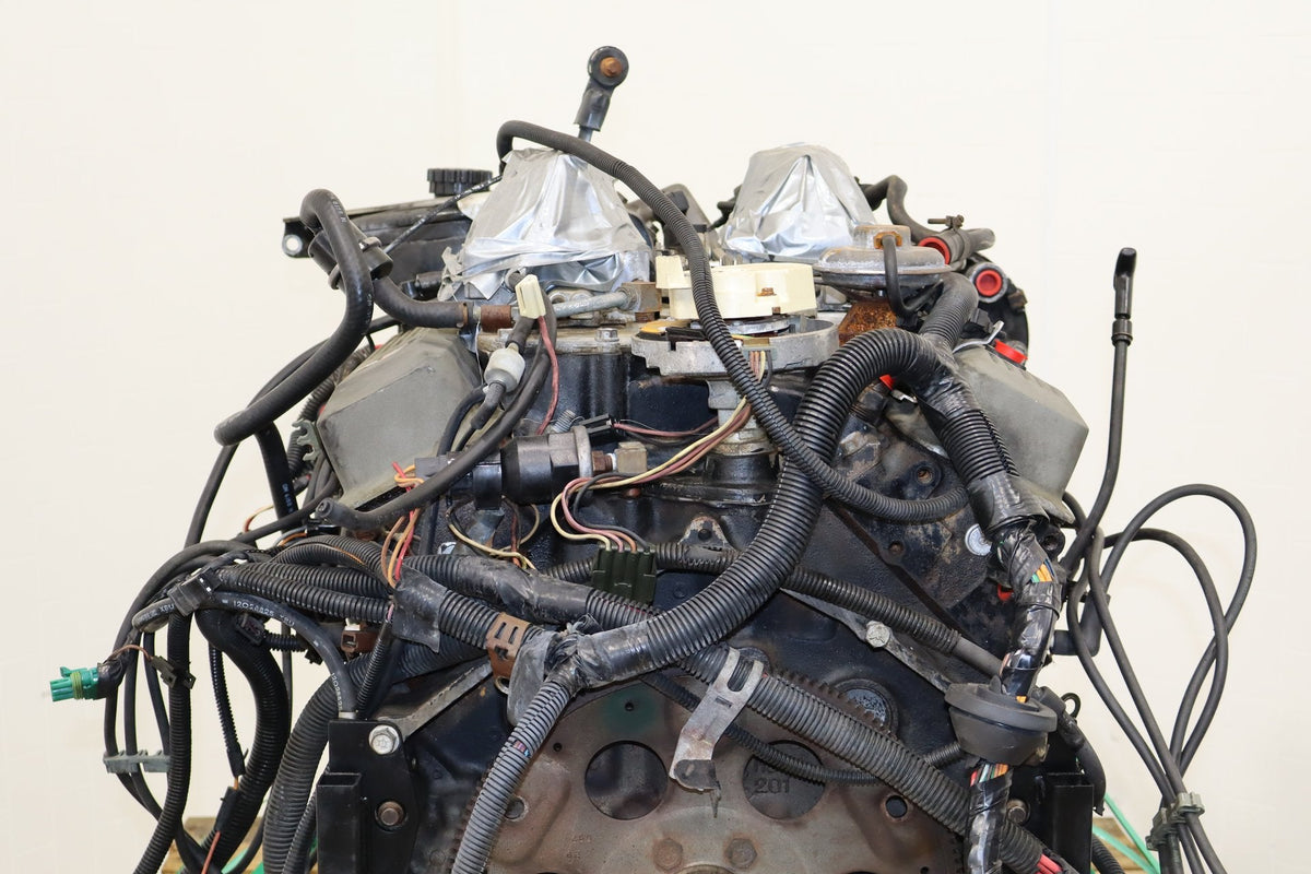 82-84 Chevrolet Corvette Engine 5.7L L83 101293 | High Leakdown Core