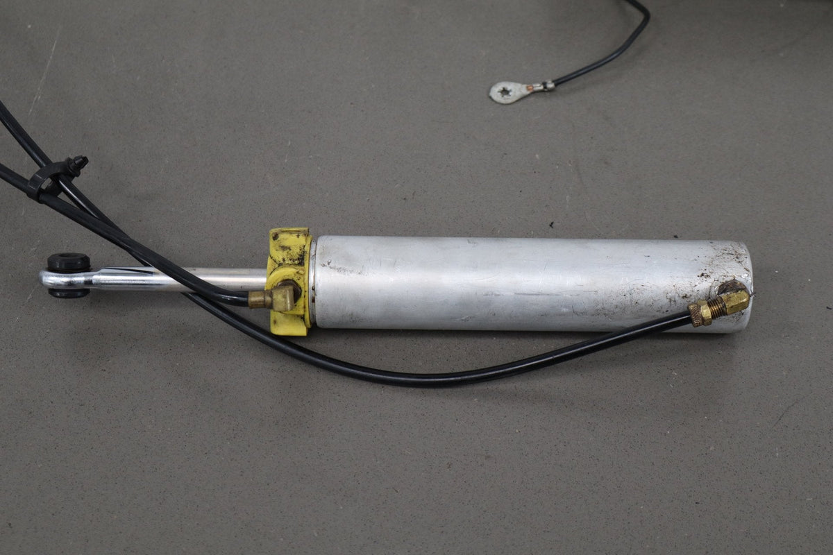 83-93 Ford Mustang (Fox) Conv Top Pump Lines Cylinders