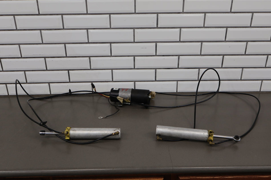 83-93 Ford Mustang (Fox) Conv Top Pump Lines Cylinders