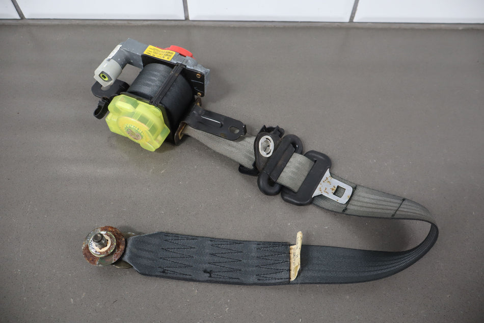 2002 Mazda MX-5 Miata- Front Seat Belt