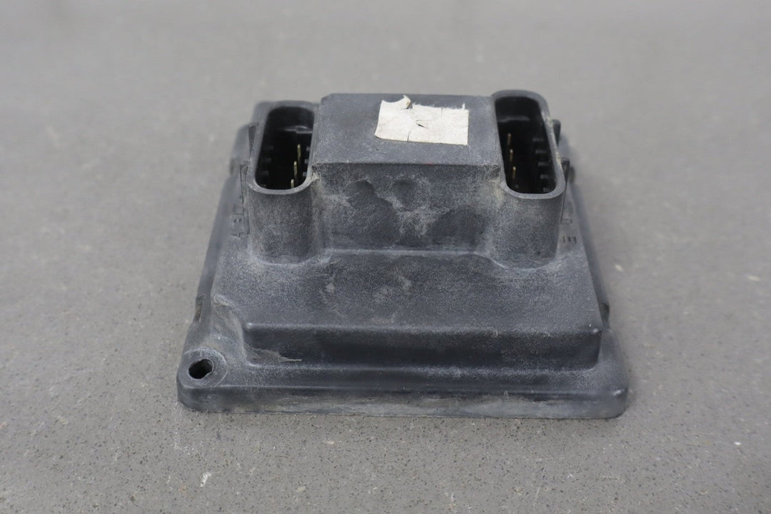 84 - 04 Chevrolet Corvette C4/ C5, 98 - 02 Firebird Headlight Control Module