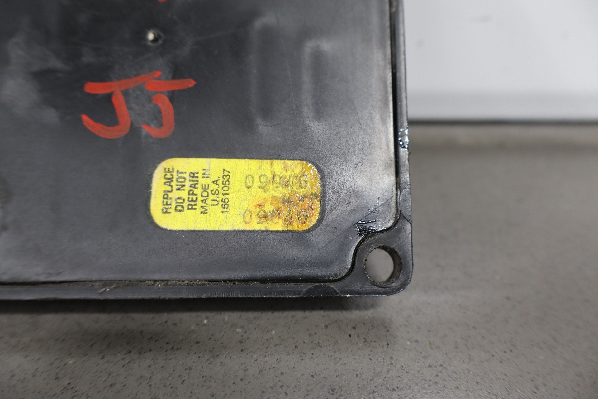 84-04 Chevrolet Corvette C4/ C5 98-02 Firebird Headlight Control Module {Part Number}
