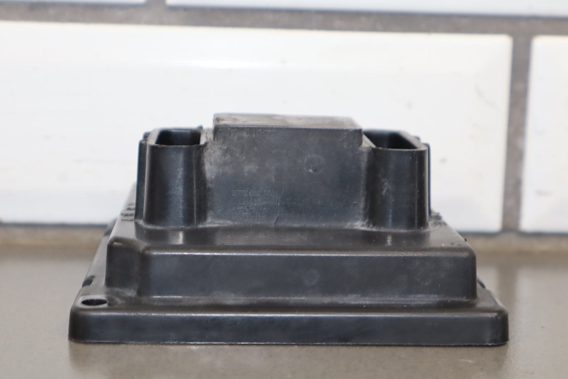 84-04 Chevrolet Corvette C4/ C5 98-02 Firebird Headlight Control Module {Part Number}
