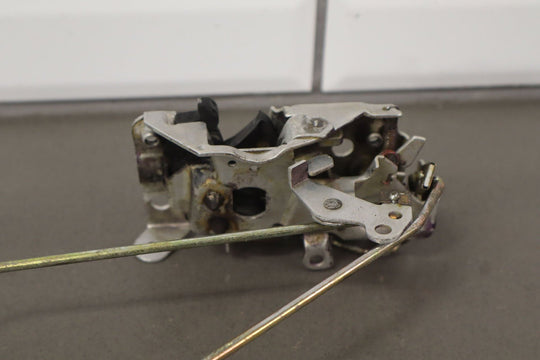 84 - 96 C4 Corvette Left Driver Door Latch W/Rods Tested