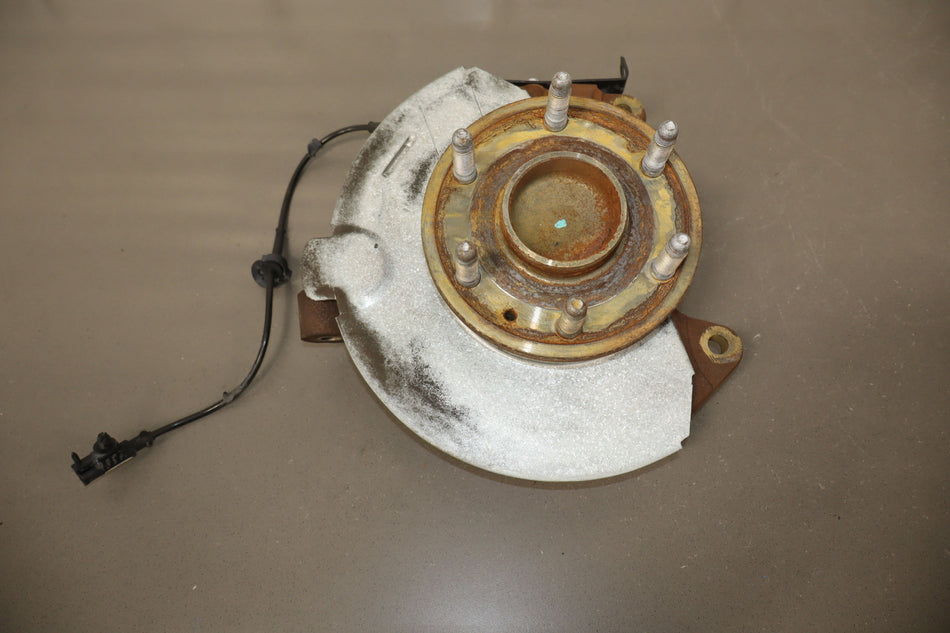 2012 Chevrolet Suburban 1500- SPINDLE KNUCKLE FRONT