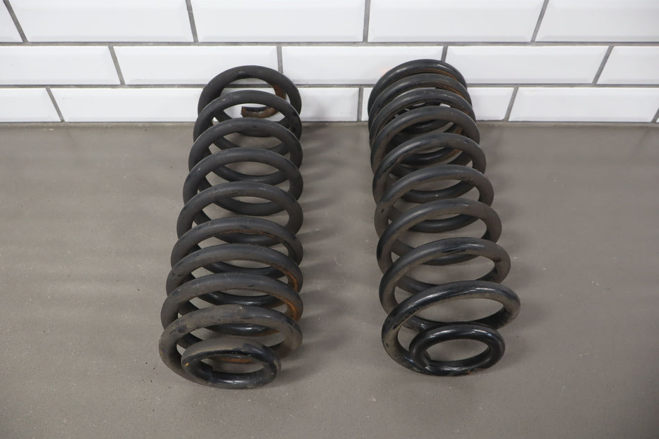 2004 Hummer H2- Pair- Rear Coil Springs