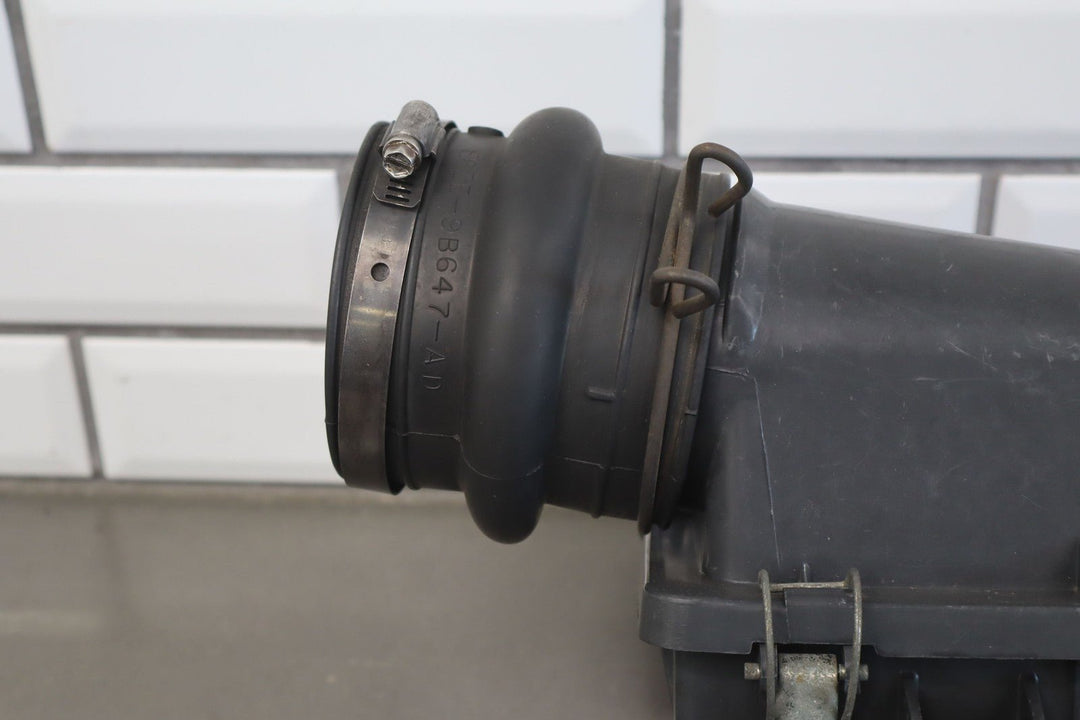 86 - 93 Ford Mustang 5.0L V8 Air Intake Cleaner Tube Box *No MAF*