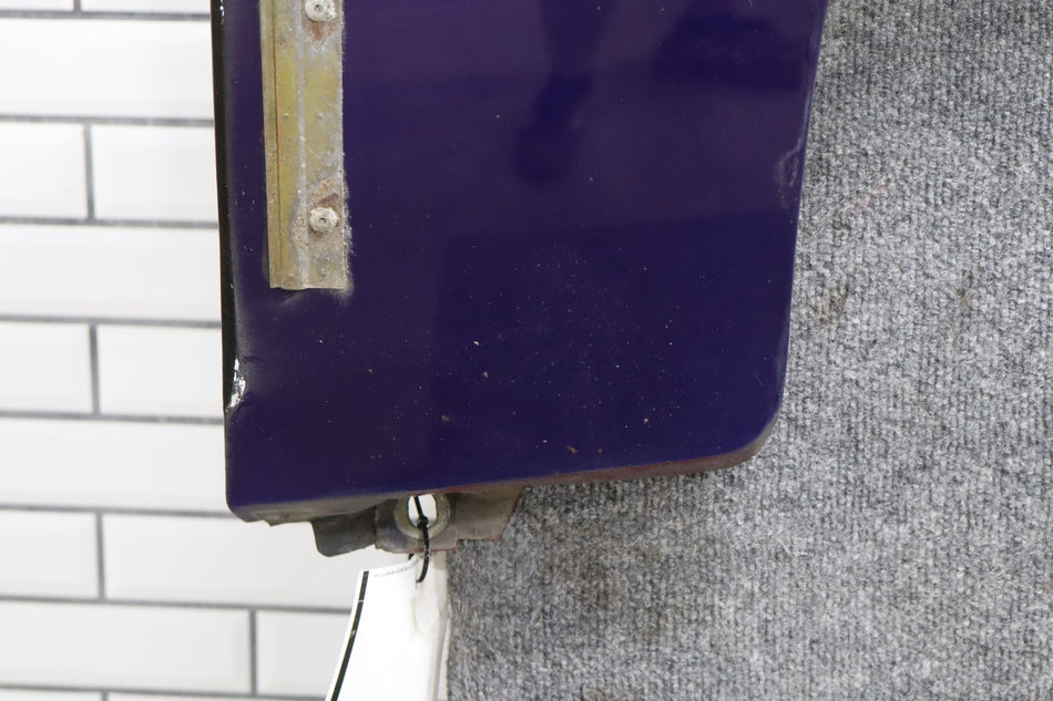 87-90 Ford Mustang GT (Fox) RH Fender W Moldings (Dent)