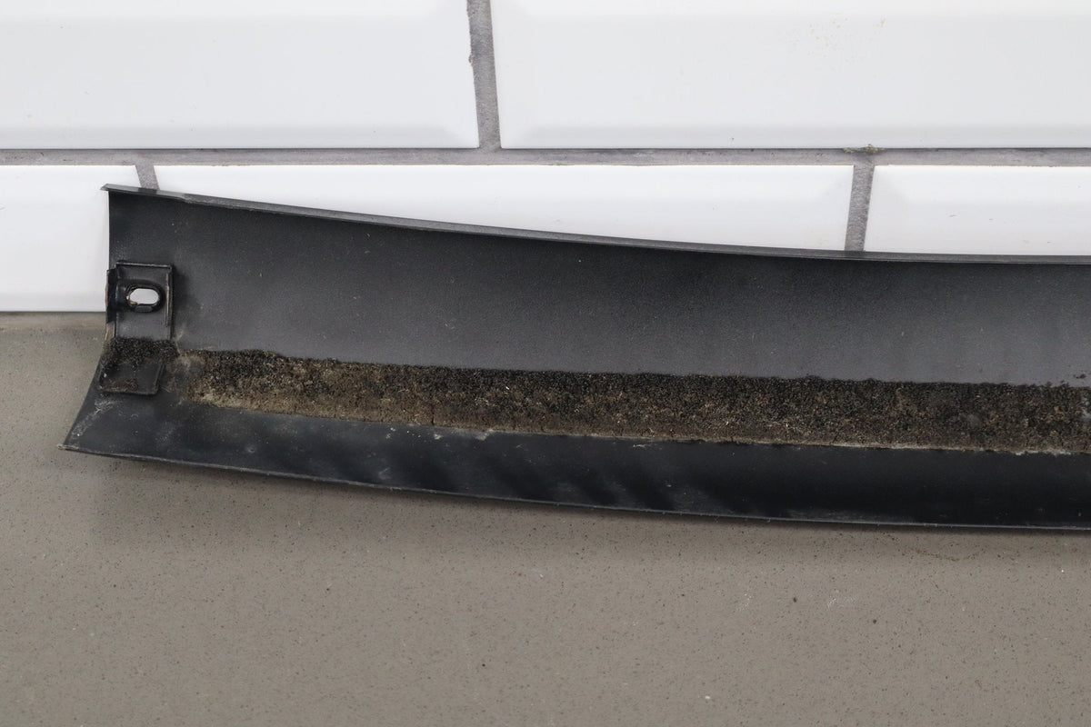 87-93 Ford Mustang (Fox) Conv Windshield Reveal Trim 4pc