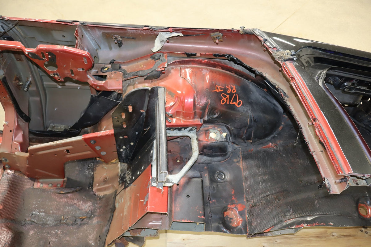 87-93 Ford Mustang (Fox) Convertible RH Quarter Cut