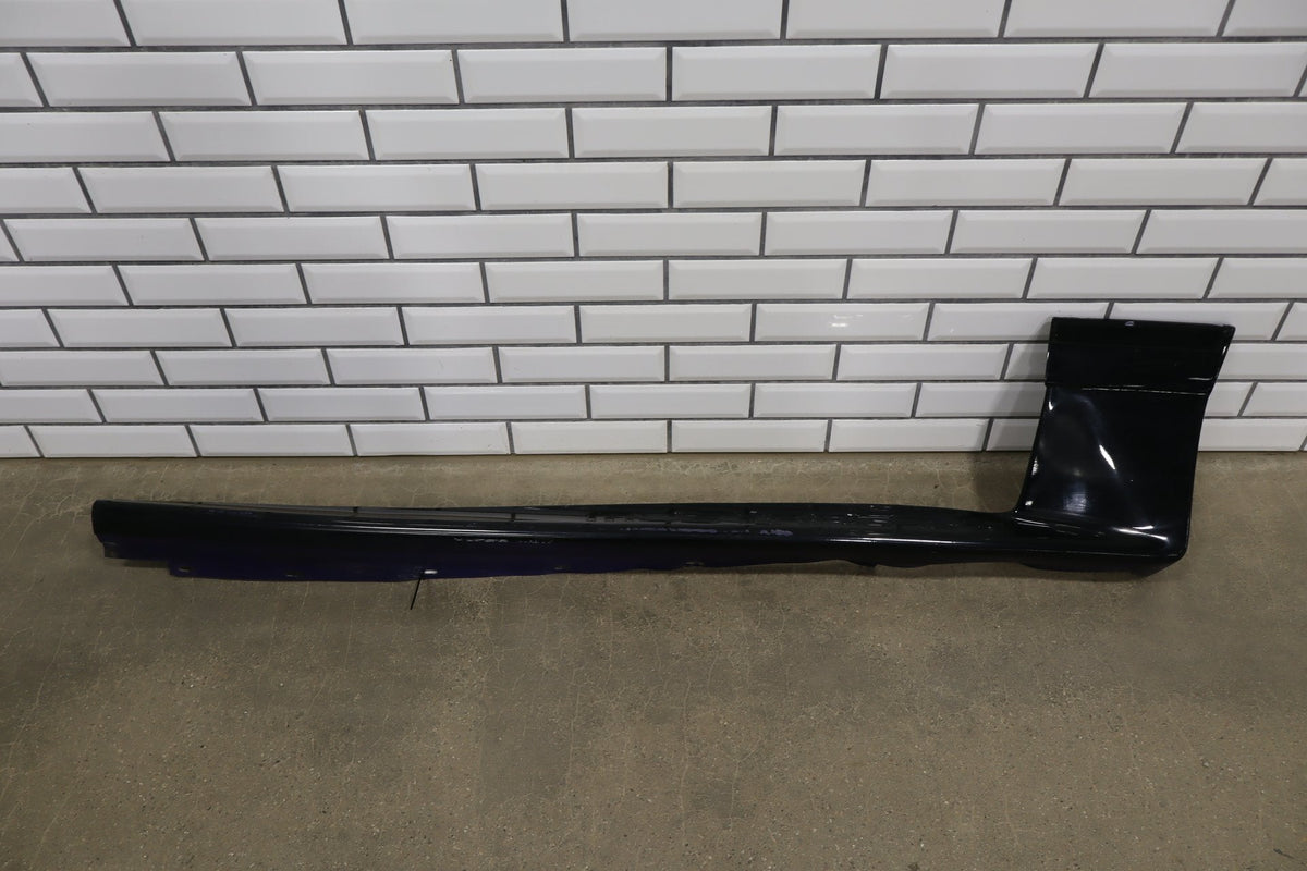 87-93 Ford Mustang GT (Fox) RH Rocker Molding (Scrape)