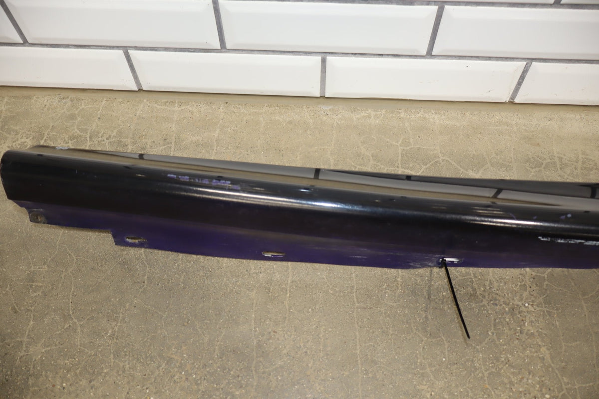 87-93 Ford Mustang GT (Fox) RH Rocker Molding (Scrape)