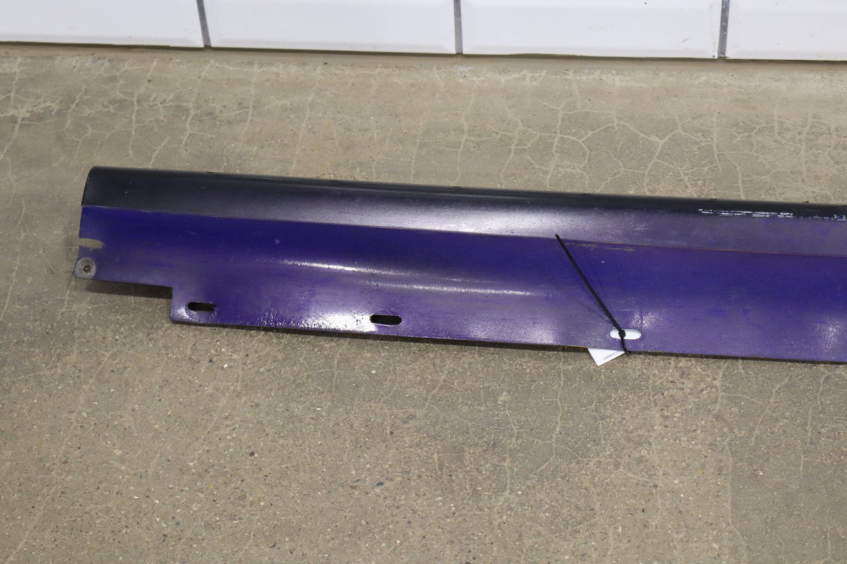 87-93 Ford Mustang GT (Fox) RH Rocker Molding (Scrape)