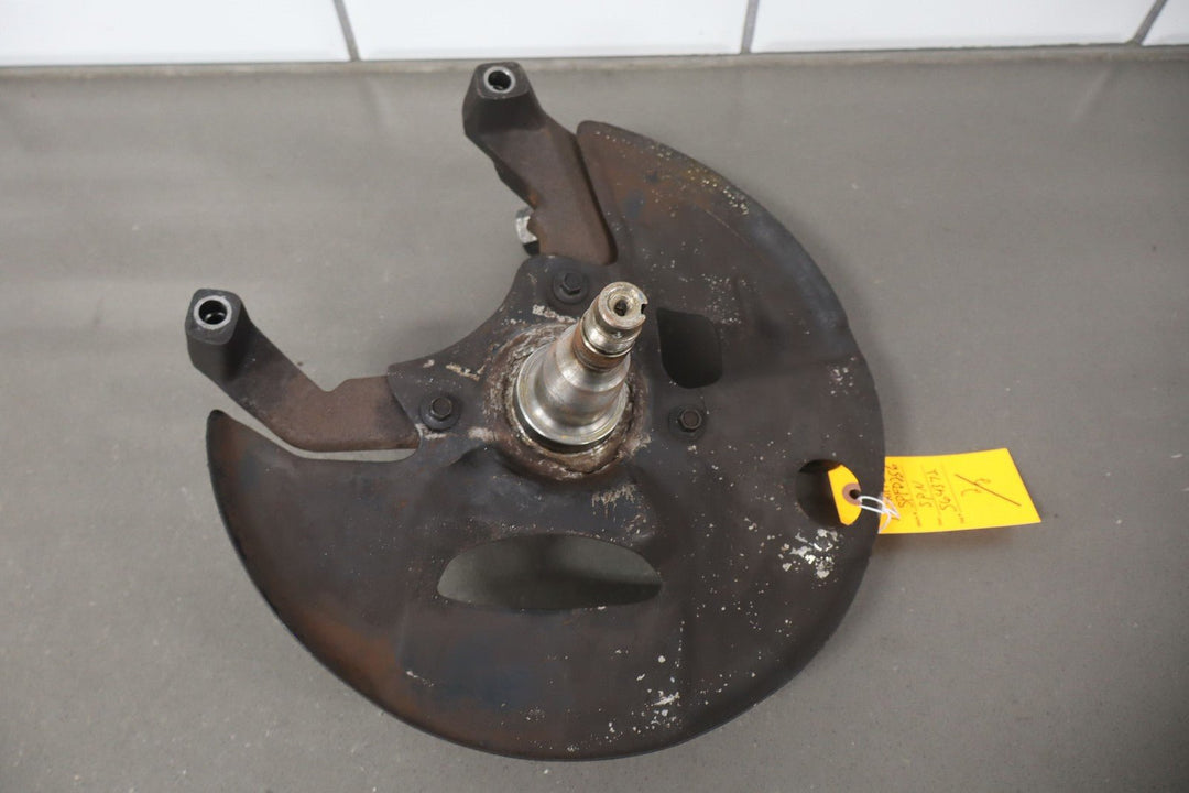 87 - 93 Ford Mustang V8 Pair of Front Spindles W/Dust Shields