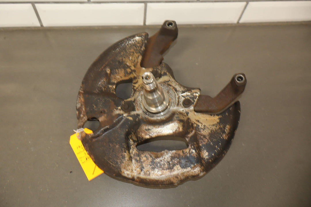 87 - 93 Ford Mustang V8 Pair of Front Spindles W/Dust Shields