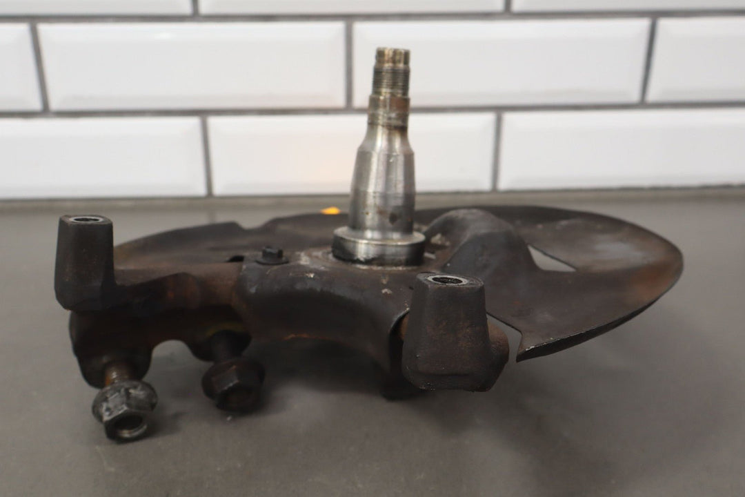 87 - 93 Ford Mustang V8 Pair of Front Spindles W/Dust Shields