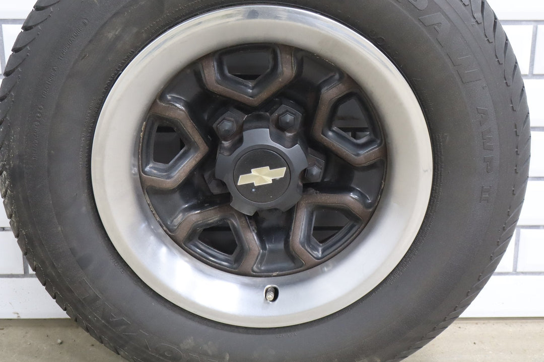 87 - 94 Chevrolet S - 10 14" Rally Wheel / Tire Set Uniroyal Tires OEM