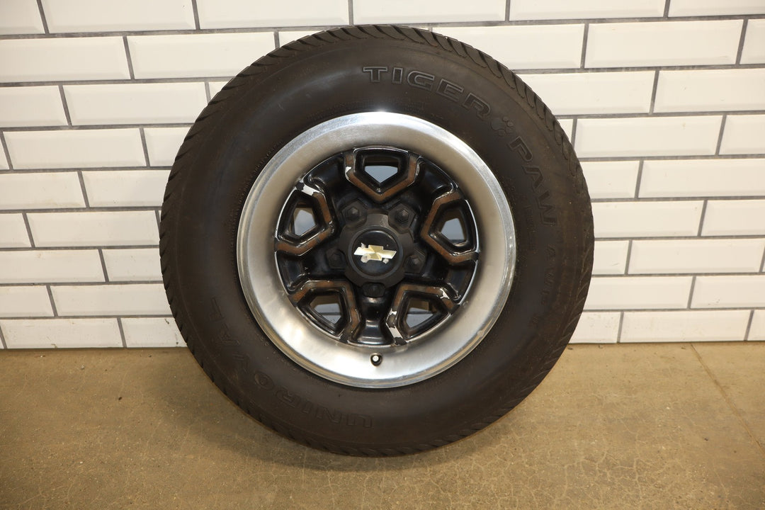 87 - 94 Chevrolet S - 10 14" Rally Wheel / Tire Set Uniroyal Tires OEM