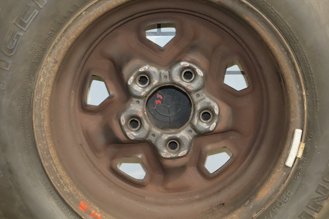 87 - 94 Chevrolet S - 10 14" Rally Wheel / Tire Set Uniroyal Tires OEM