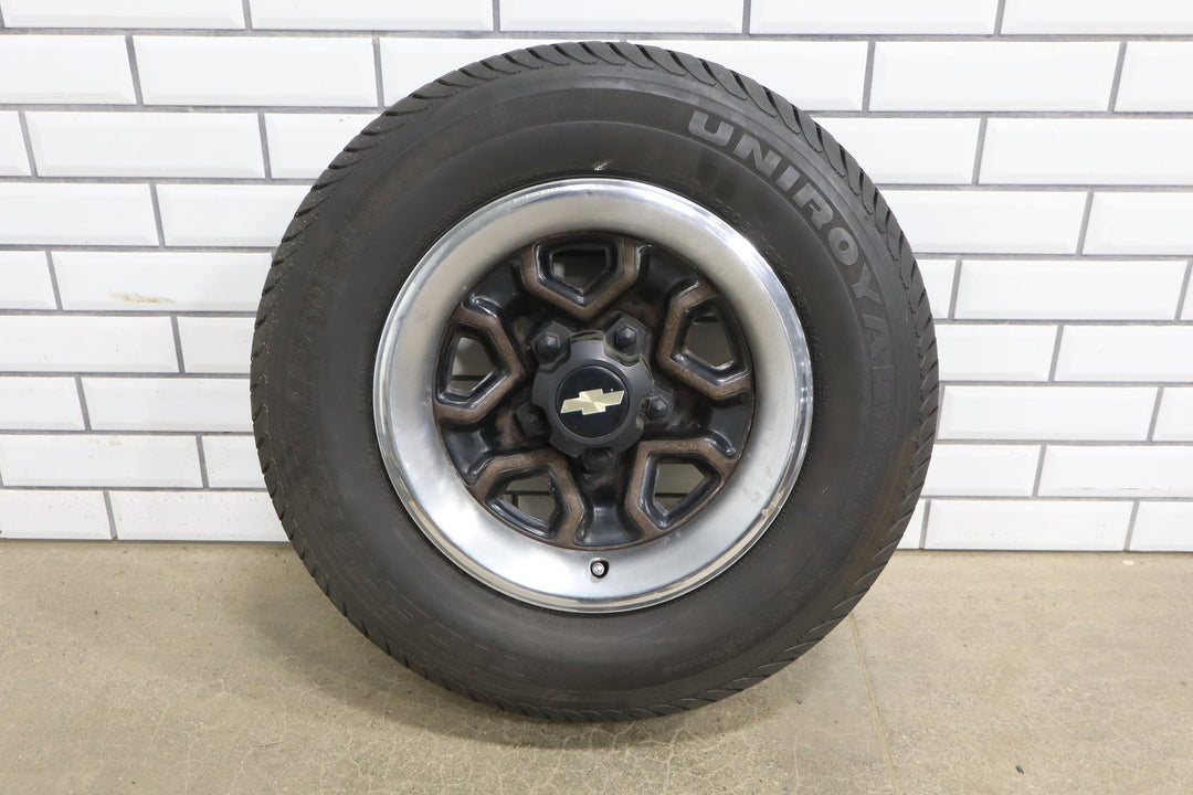 87 - 94 Chevrolet S - 10 14" Rally Wheel / Tire Set Uniroyal Tires OEM