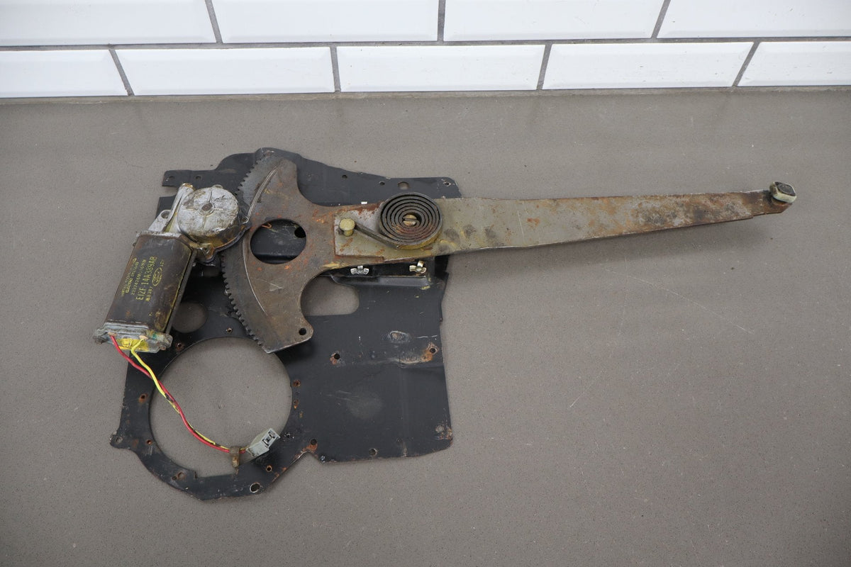 88-93 Ford Mustang (Fox) Conv LH Door Regulator W/ Window Motor Tested