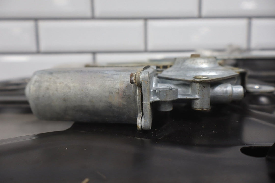 88 - 94 Chevrolet C/K Truck GMT400 Left Front Door Regulator OEM