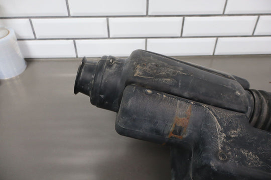 88 - 94 Chevy C/K GMT400 5.7L 350 V8 Air Cleaner Assembly