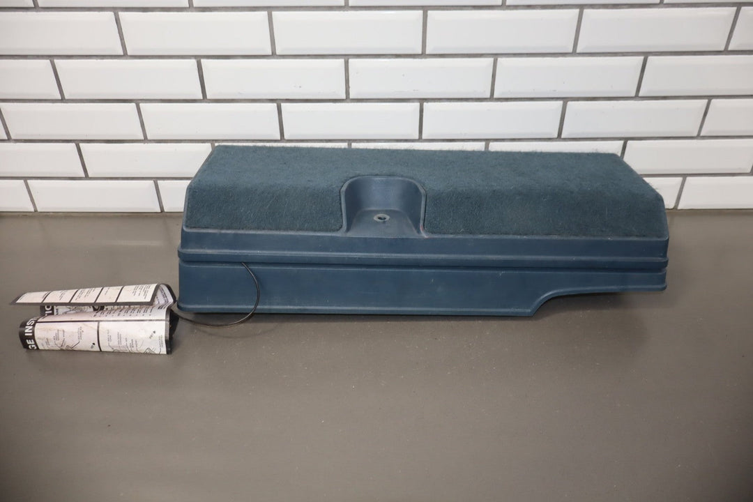 88 - 94 Chevy C/K Truck GMT400 Extended Cab Jack/Tools/Storage Blue OBS