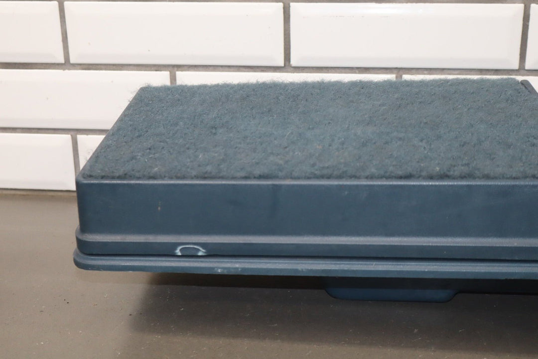 88 - 94 Chevy C/K Truck GMT400 Extended Cab Jack/Tools/Storage Blue OBS