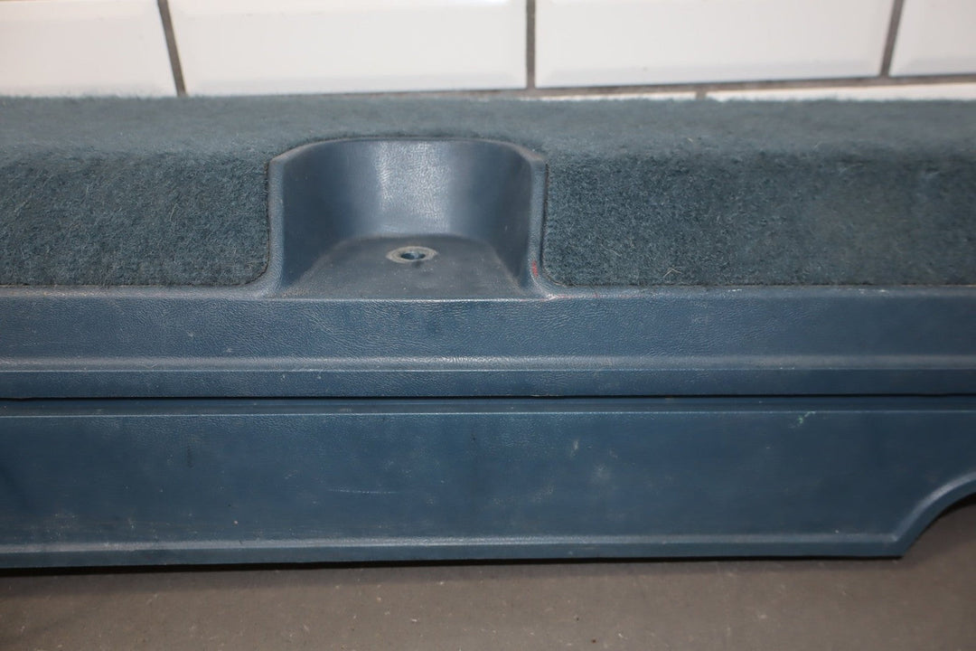 88 - 94 Chevy C/K Truck GMT400 Extended Cab Jack/Tools/Storage Blue OBS