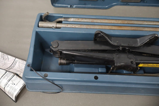 88 - 94 Chevy C/K Truck GMT400 Extended Cab Jack/Tools/Storage Blue OBS