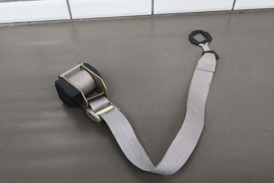 88 - 94 Chevy C/K Truck GMT400 Extended Cab Left Rear Seat Belt Gray 13i